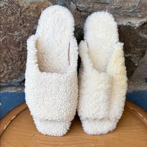 DEIJI STUDIOS Shearling Mule Slippers Cream Wool Slides EU 39 US 8 Cozy